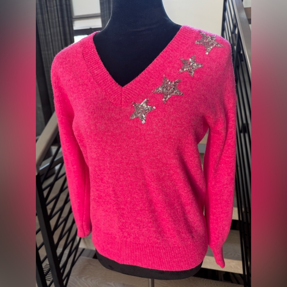 New LOFT Pink V-Neck Sweater with Silver Star Accents size XS - Picture 4 of 5